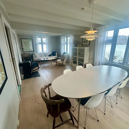 Holiday home Ved Sjoen Pa Andabeloy, Bat Leies *