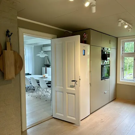 Ved Sjoen Pa Andabeloy - Bat Leies Ferienhaus Flekkefjord